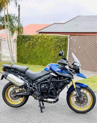 TRIUMPH TIGER 800 XCX 